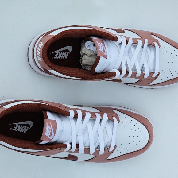 Nike Dunk Low Red Stardust - Picture 2 of 7